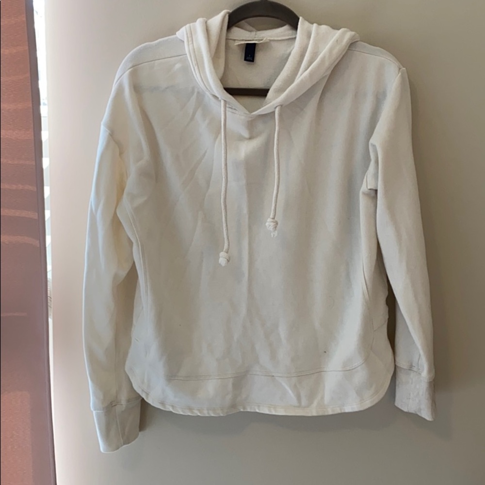 Universal thread light sweatshirt size small